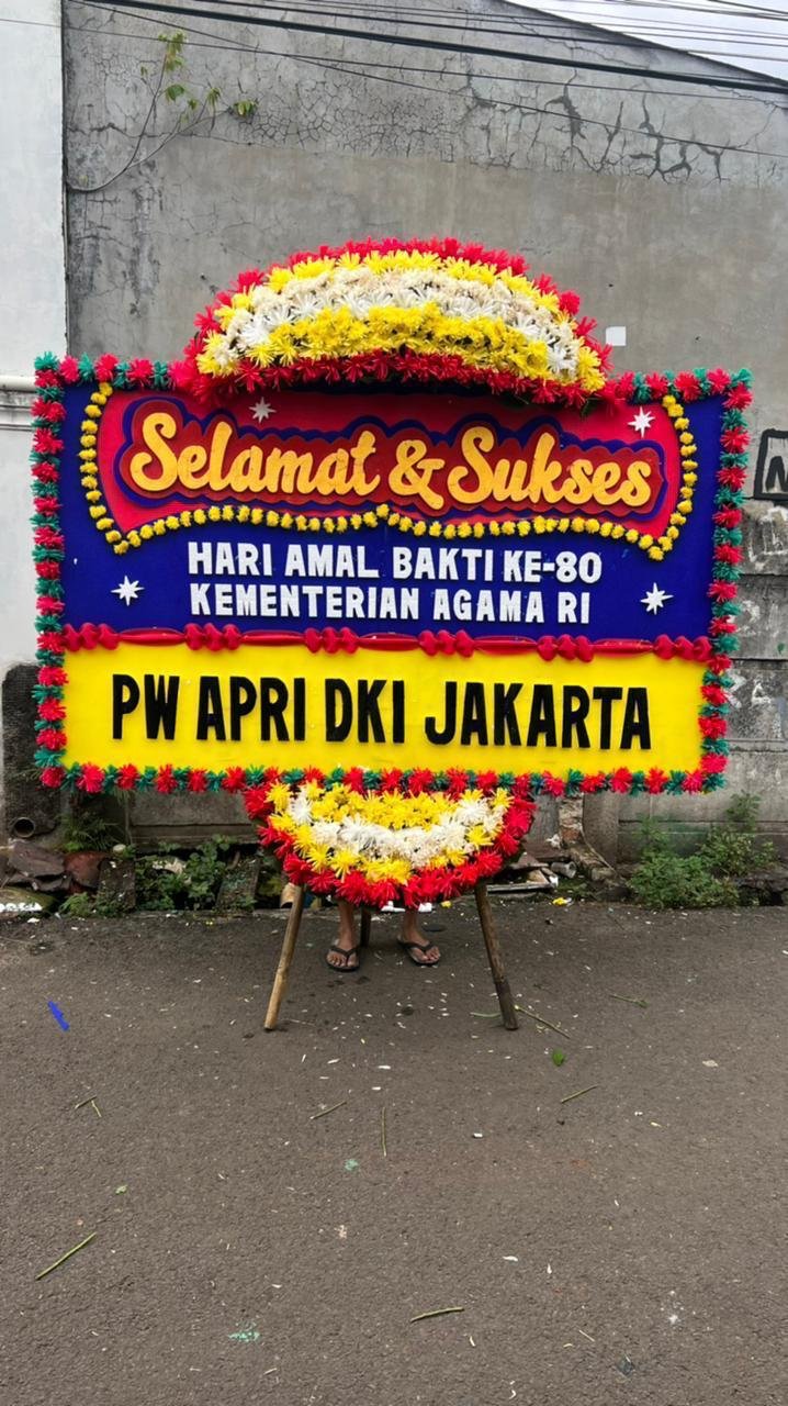 Papan bunga selamat sukses Hari Amal Bakti ke-80 Kementerian Agama RI dari PW APRI DKI Jakarta