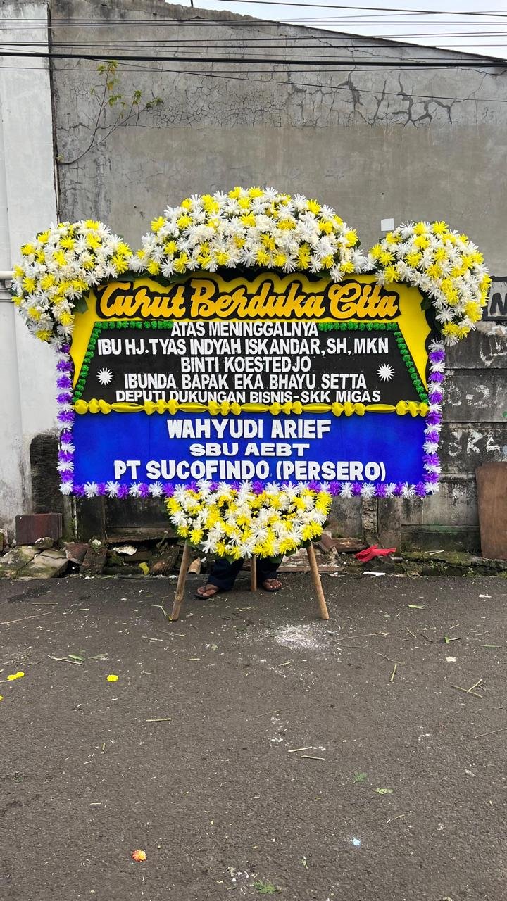 Papan bunga duka cita Wahyudi Arief SBU AEBT PT Sucofindo